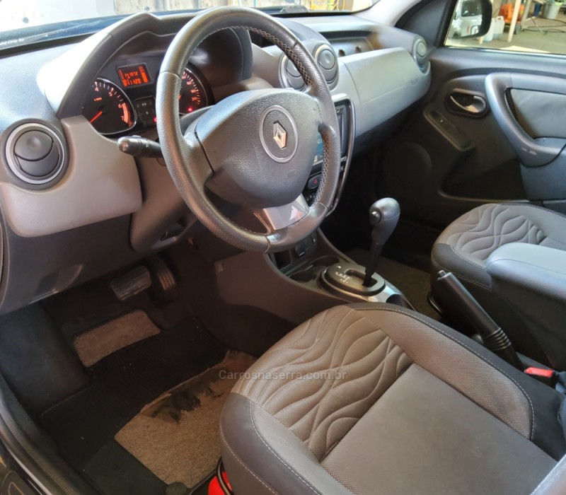 DUSTER 2.0 DYNAMIQUE 4X2 16V FLEX 4P AUTOMÁTICO - 2015 - NãO-ME-TOQUE