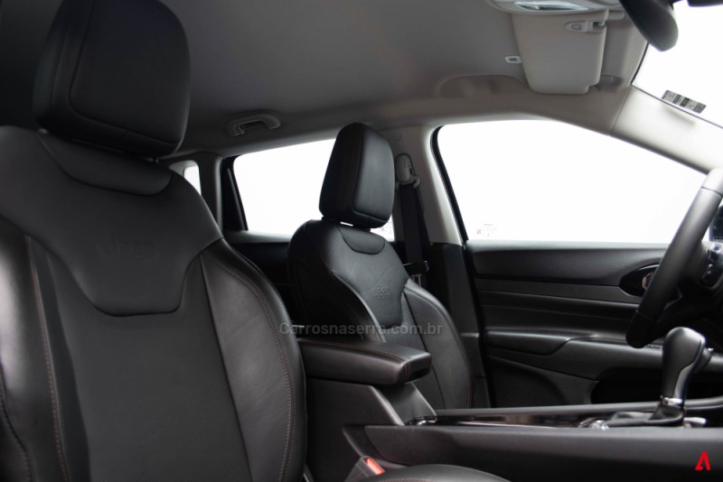 COMPASS 2.0 16V DIESEL LIMITED 4X4 AUTOMÁTICO - 2022 - GARIBALDI