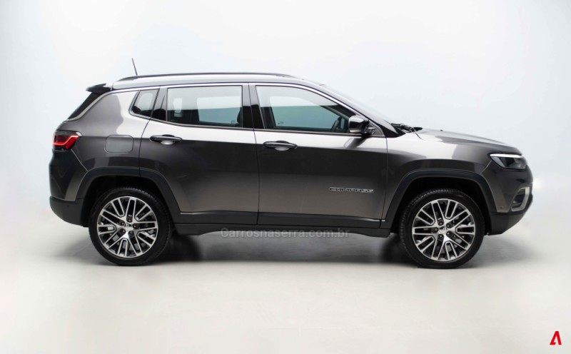 COMPASS 2.0 16V DIESEL LIMITED 4X4 AUTOMÁTICO - 2022 - GARIBALDI