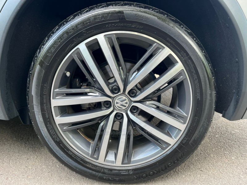 TIGUAN 2.0 ALLSPACE R-LINE 300 TSI GASOLINA 4P AUTOMÁTICO - 2024 - FELIZ