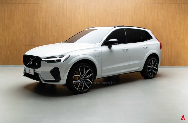 xc60 2.0 t8 polestar engineered hibrido 4p automatico 2024 garibaldi