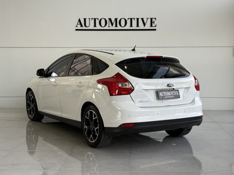 FOCUS 1.6 SE 16V FLEX 4P MANUAL - 2015 - CAXIAS DO SUL