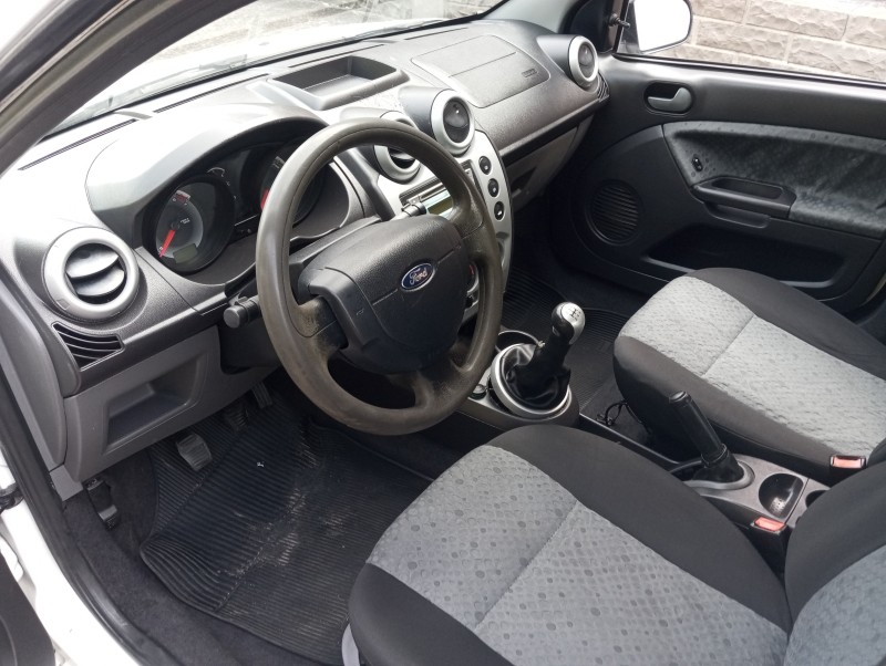 FIESTA 1.6 MPI CLASS HATCH 8V FLEX 4P MANUAL - 2012 - CAXIAS DO SUL