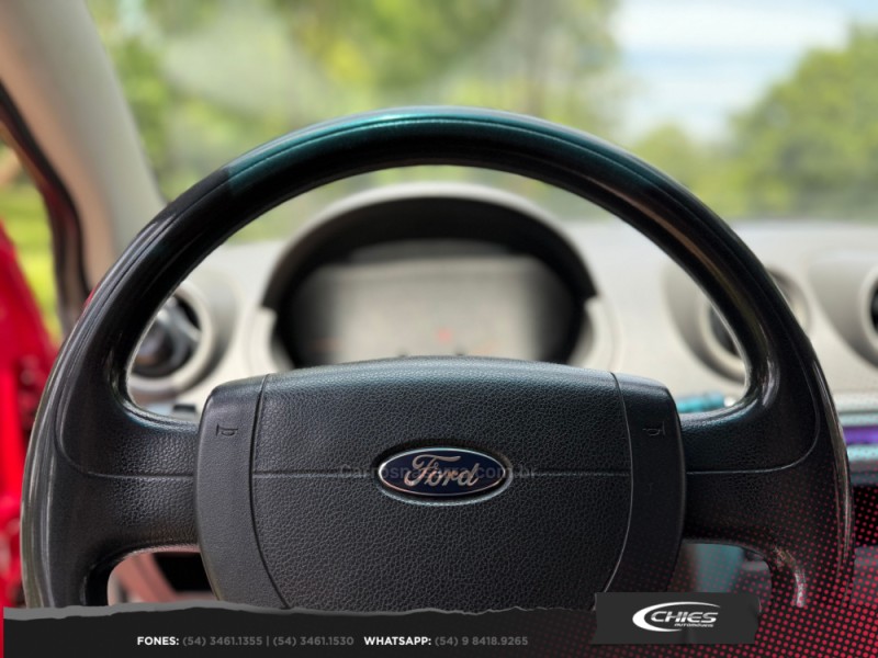FIESTA 1.0 MPI CLASS 8V FLEX 4P MANUAL - 2005 - CARLOS BARBOSA