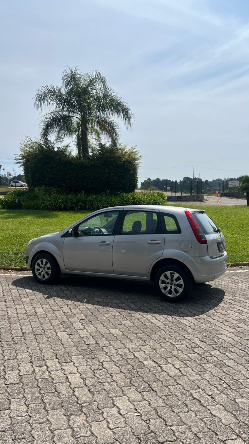 FIESTA 1.6 SEL HATCH 16V FLEX 4P MANUAL - 2014 - CAXIAS DO SUL