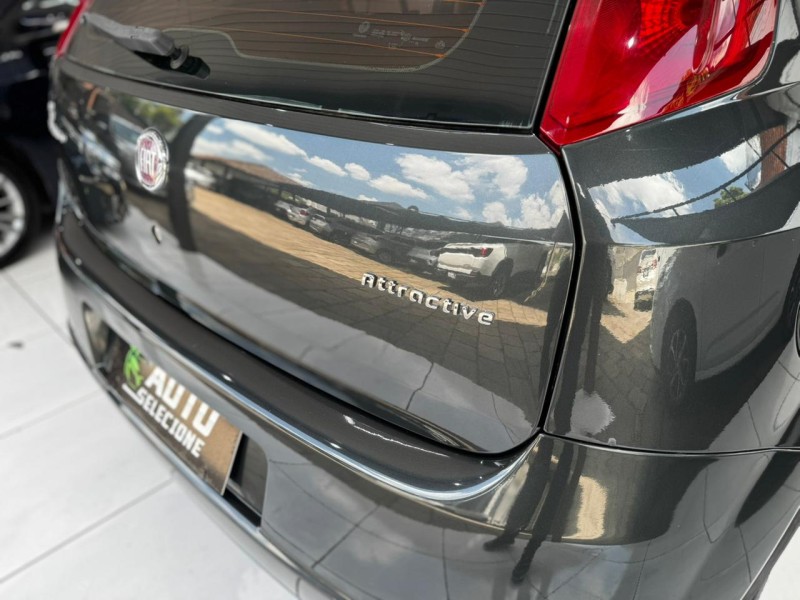 PUNTO 1.4 ATTRACTIVE 8V FLEX 4P MANUAL - 2011 - CAXIAS DO SUL