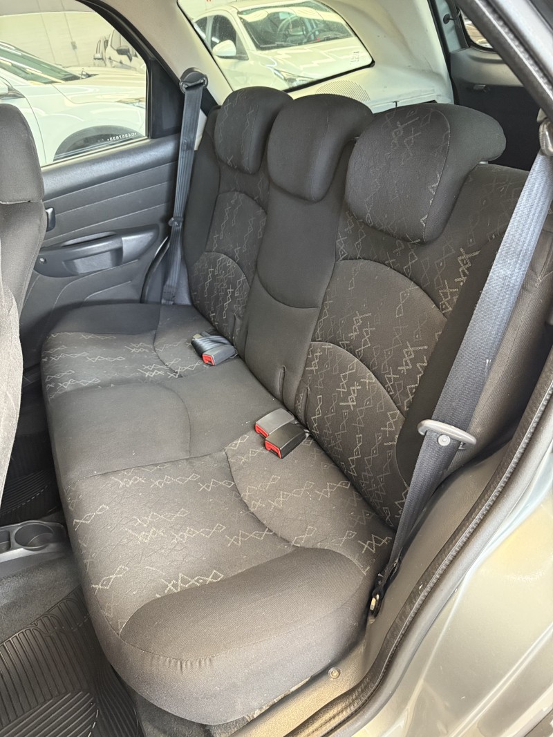 PALIO 1.6 TREKKING WEEKEND 16V FLEX 4P MANUAL - 2012 - CAXIAS DO SUL