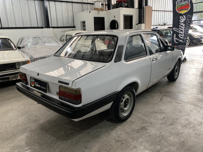 CHEVETTE 1.0 JUNIOR 8V GASOLINA 2P MANUAL - 1993 - CAXIAS DO SUL