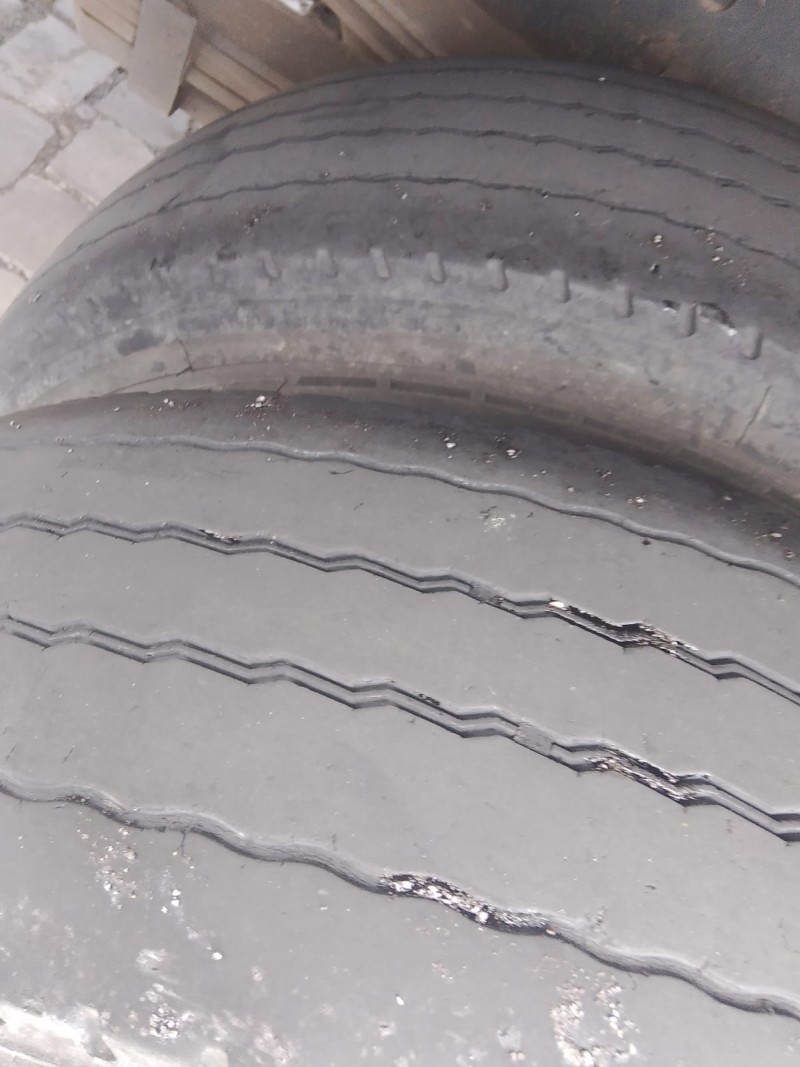 8-150 E WORKER - 2001 - CAXIAS DO SUL