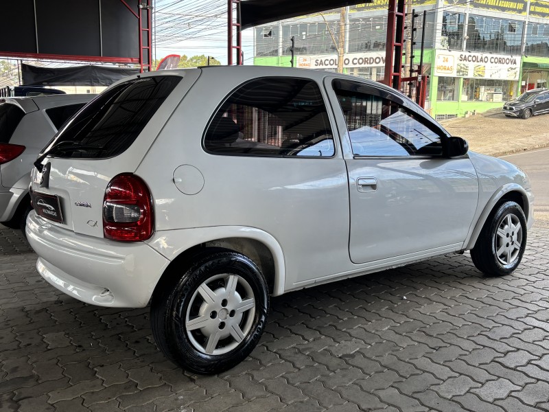 CORSA 1.0 MPFI WIND 8V GASOLINA 2P MANUAL - 2000 - CAXIAS DO SUL