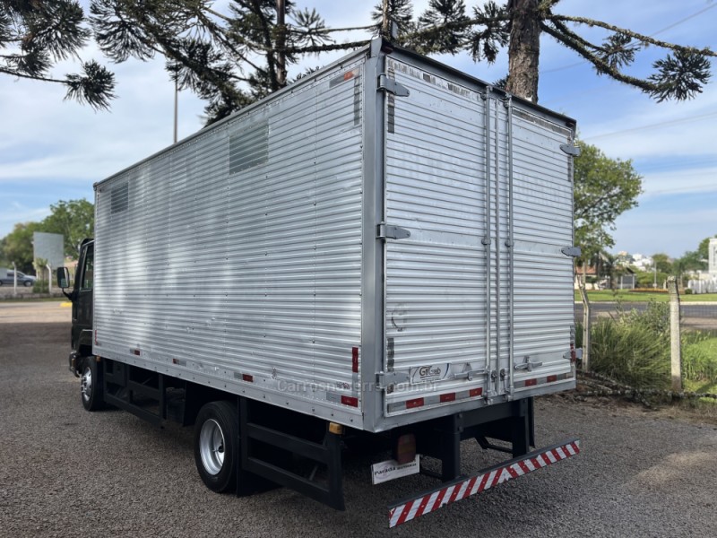 CARGO 815 E TURBO - 2001 - GUAPORé