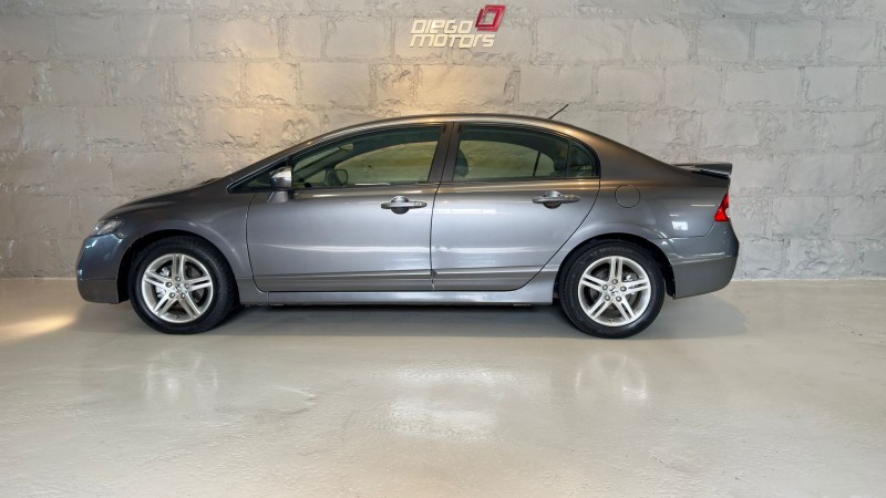 CIVIC 1.8 EXS 16V GASOLINA 4P AUTOMÁTICO - 2010 - CAXIAS DO SUL