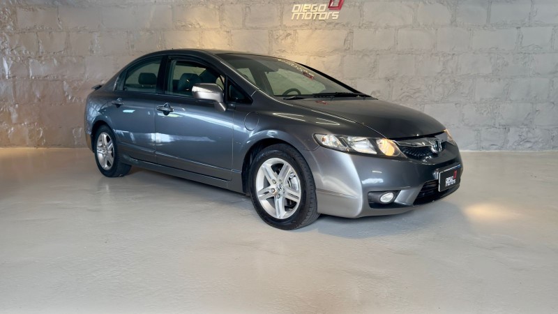 CIVIC 1.8 EXS 16V GASOLINA 4P AUTOMÁTICO - 2010 - CAXIAS DO SUL