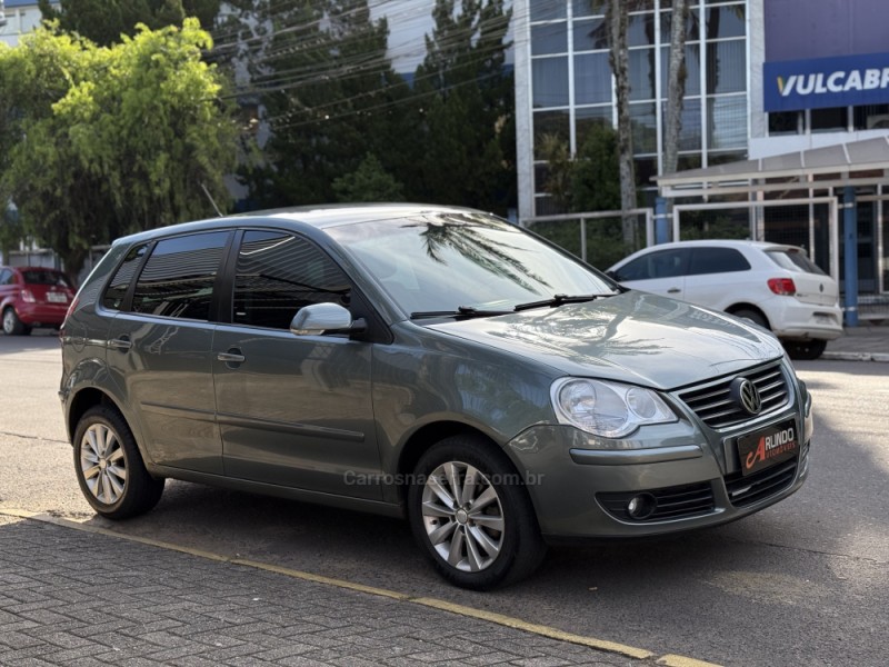 POLO 1.6 MI 8V FLEX 4P MANUAL