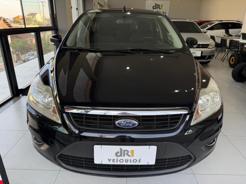 FOCUS 1.6 SE 16V FLEX 4P MANUAL - 2012 - CAXIAS DO SUL
