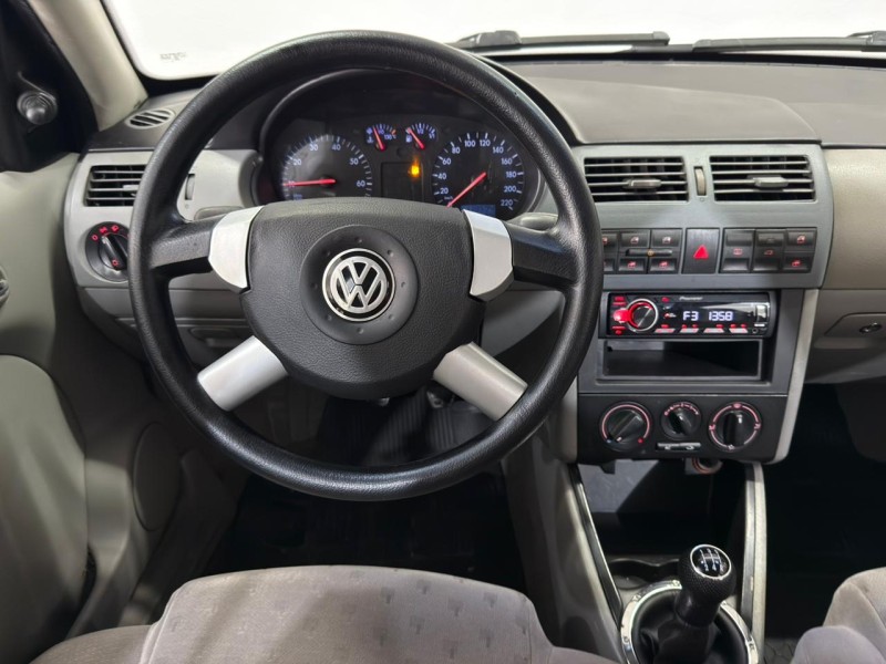 PARATI 1.8 MI 8V GASOLINA 4P MANUAL G.III - 2001 - CAXIAS DO SUL