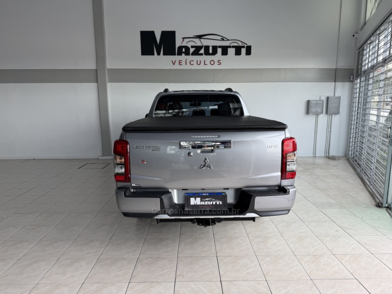 L200 TRITON 2.4 16V TURBO DIESEL SPORT HPE CD 4P 4X4 AUTOMÁTICO - 2023 - BENTO GONçALVES