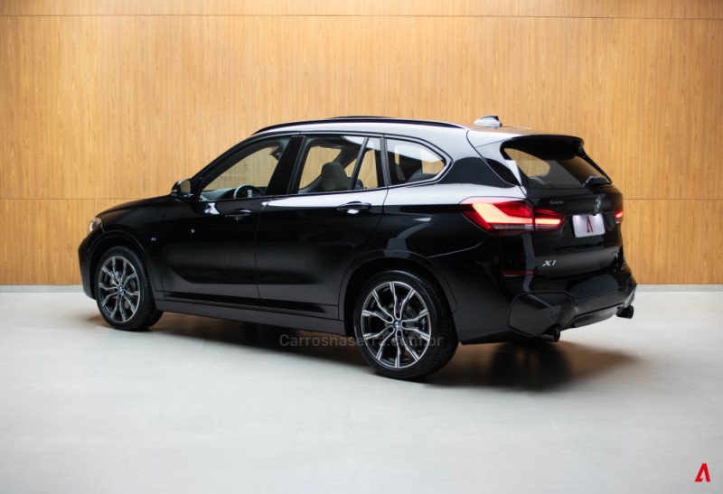 X1 2.0 SDRIVE20I M SPORT 16V TURBO 4P AUTOMÁTICO - 2022 - GARIBALDI
