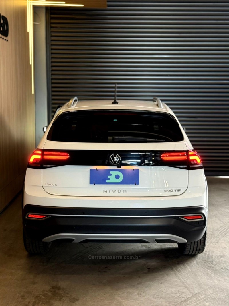 NIVUS 1.0 TSI HIGHLINE FLEX 4P AUTOMÁTICO - 2021 - LAJEADO