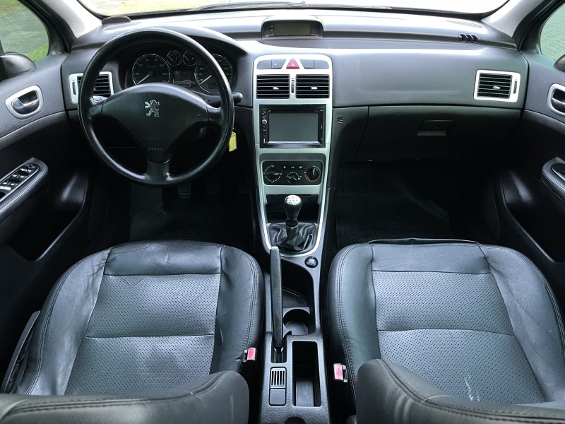 307 1.6 PRESENCE 16V FLEX 4P MANUAL - 2011 - CAXIAS DO SUL