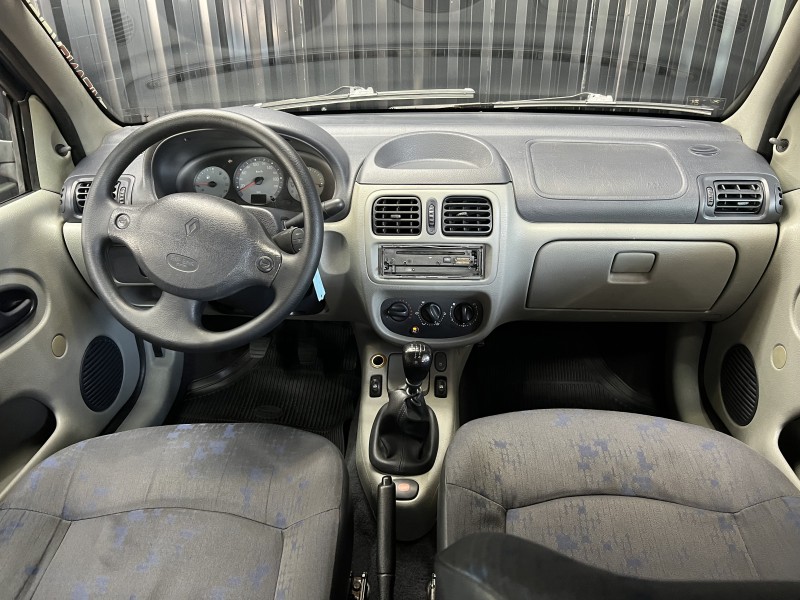 CLIO 1.0 AUTHENTIQUE 16V GASOLINA 4P MANUAL - 2005 - CAXIAS DO SUL