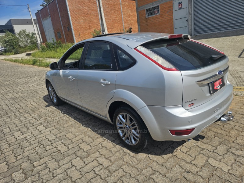 FOCUS 2.0 GHIA 16V GASOLINA 4P MANUAL - 2009 - BENTO GONçALVES