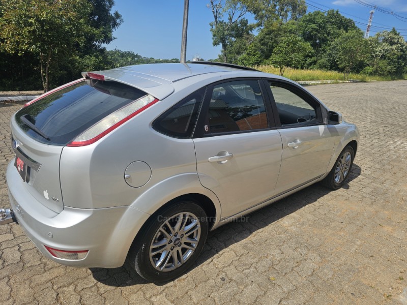 FOCUS 2.0 GHIA 16V GASOLINA 4P MANUAL - 2009 - BENTO GONçALVES
