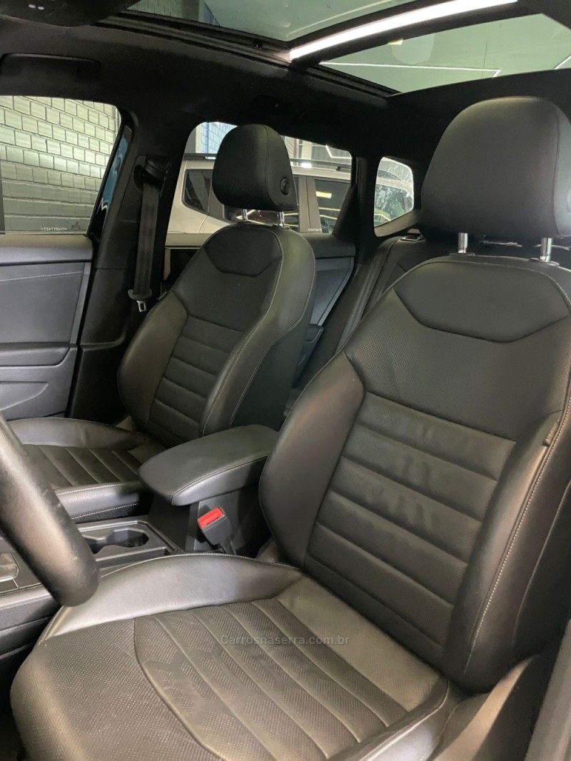 TAOS 1.4 16V HIGHLINE TSI FLEX 4P AUTOMÁTICO - 2023 - NOVO HAMBURGO