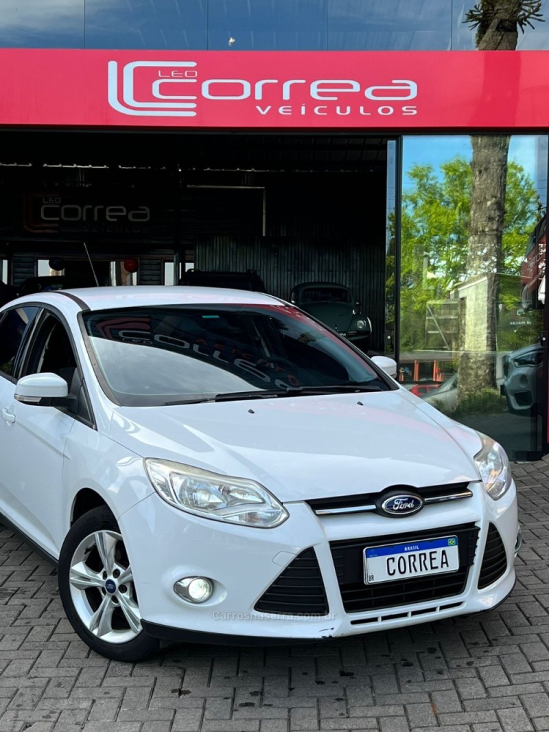 FOCUS 2.0 S SEDAN 16V FLEX 4P AUTO - 2015 - CANELA