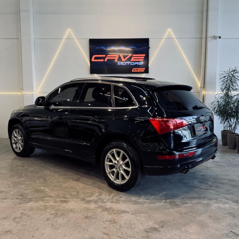 Q5 2.0 TSFI QUATTRO S TRONIC 16V GASOLINA 4P AUTOMÁTICO - 2010 - CAXIAS DO SUL