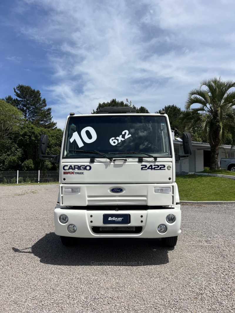 CARGO 2422 E 3 EIXOS - 2010 - CAXIAS DO SUL