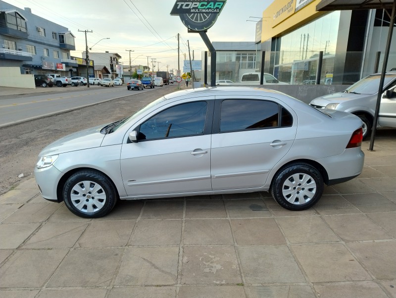 VOYAGE 1.6 MI TREND 8V FLEX 4P MANUAL - 2009 - VACARIA