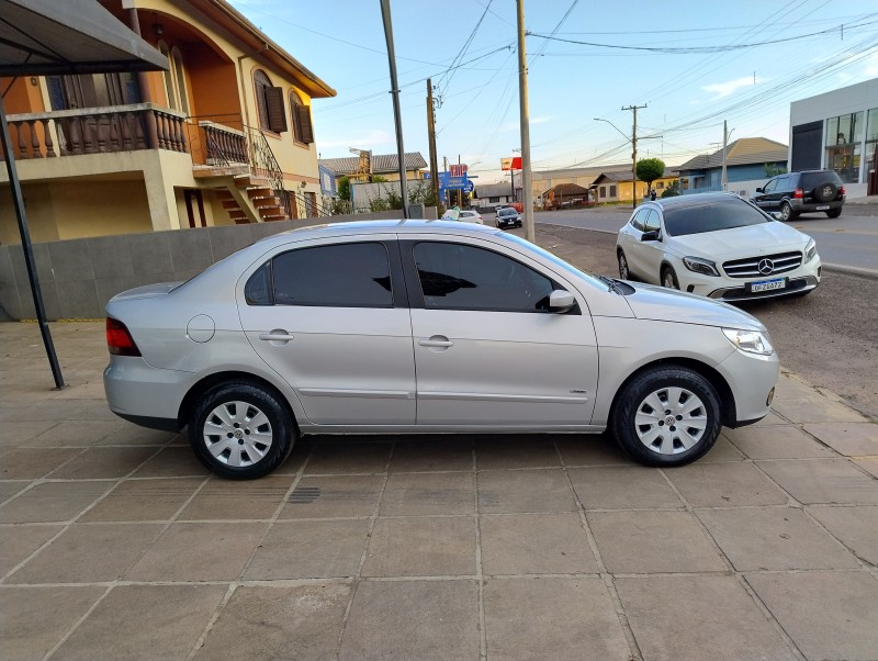 VOYAGE 1.6 MI TREND 8V FLEX 4P MANUAL - 2009 - VACARIA