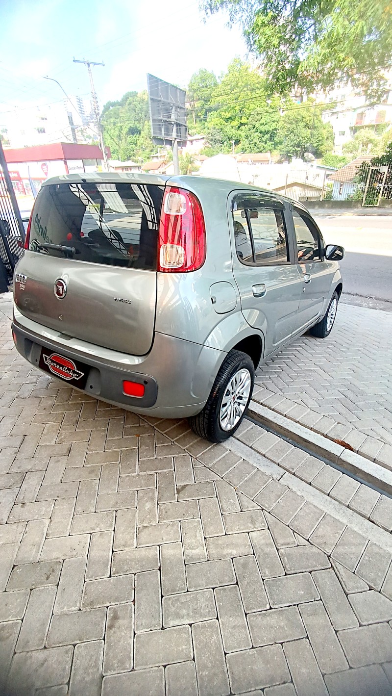 UNO 1.0 EVO VIVACE 8V FLEX 4P MANUAL - 2012 - CAXIAS DO SUL