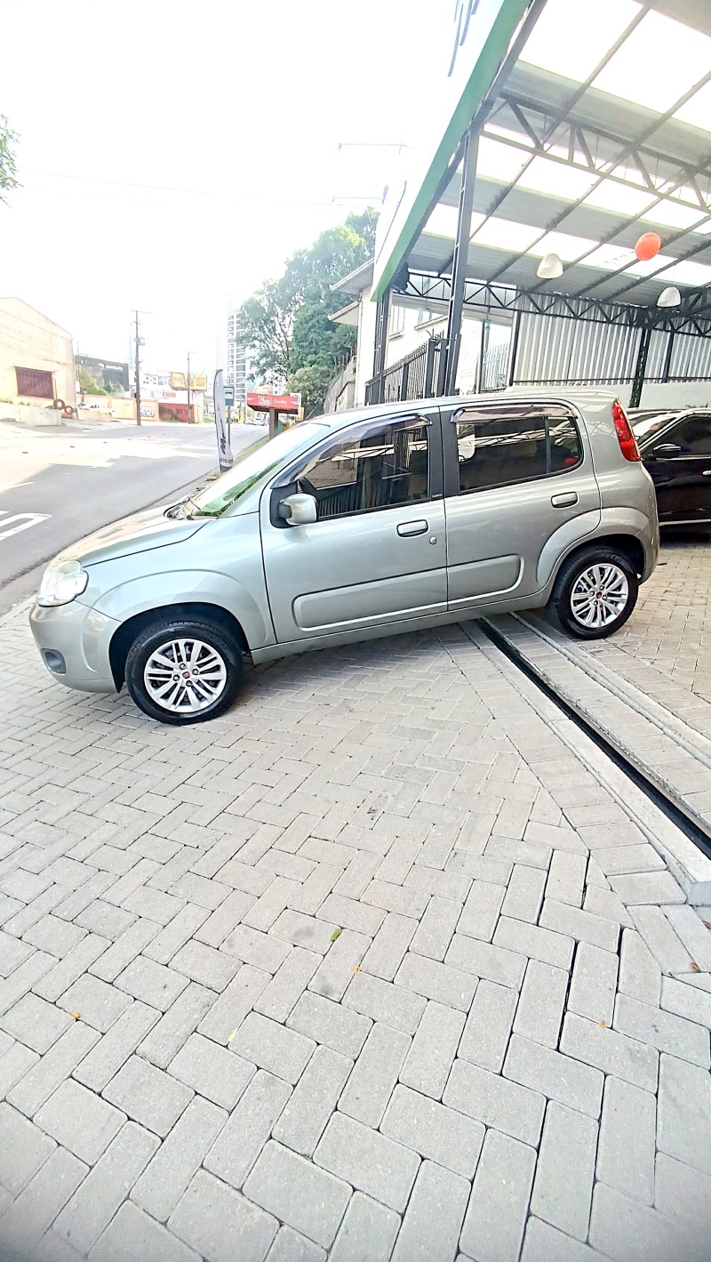 UNO 1.0 EVO VIVACE 8V FLEX 4P MANUAL - 2012 - CAXIAS DO SUL