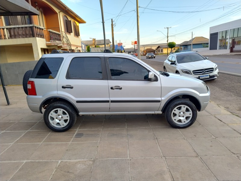 ECOSPORT 1.6 XLT 8V GASOLINA 4P MANUAL - 2005 - VACARIA