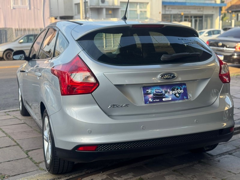 FOCUS 1.6 SE 16V FLEX 4P MANUAL - 2014 - CAXIAS DO SUL