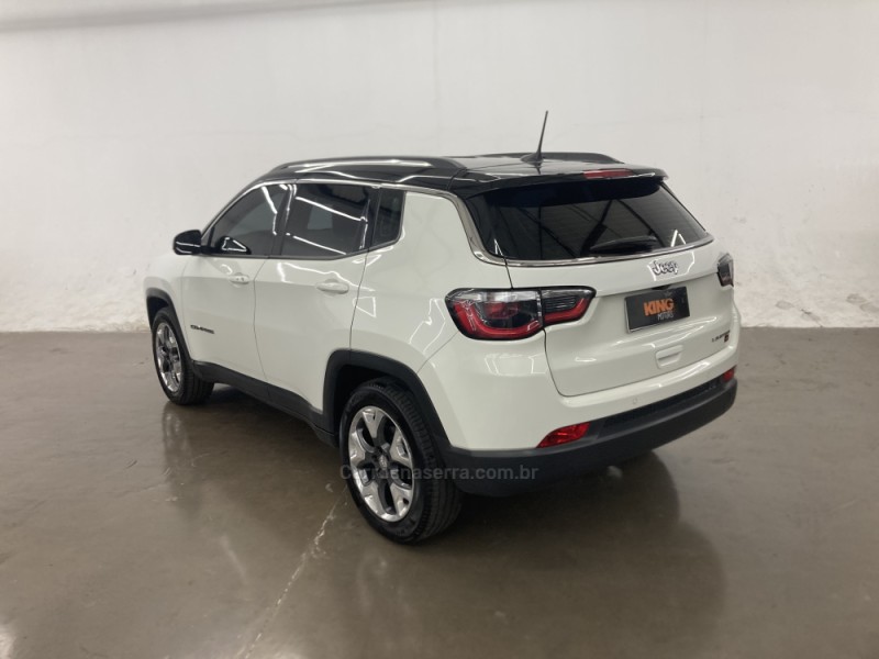 COMPASS 2.0 16V FLEX LIMITED AUTOMÁTICO - 2018 - CAXIAS DO SUL