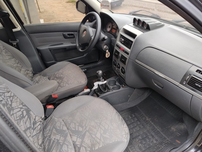 PALIO 1.8 MPI ADVENTURE LOCKER WEEKEND 8V FLEX 4P MANUAL - 2010 - VACARIA