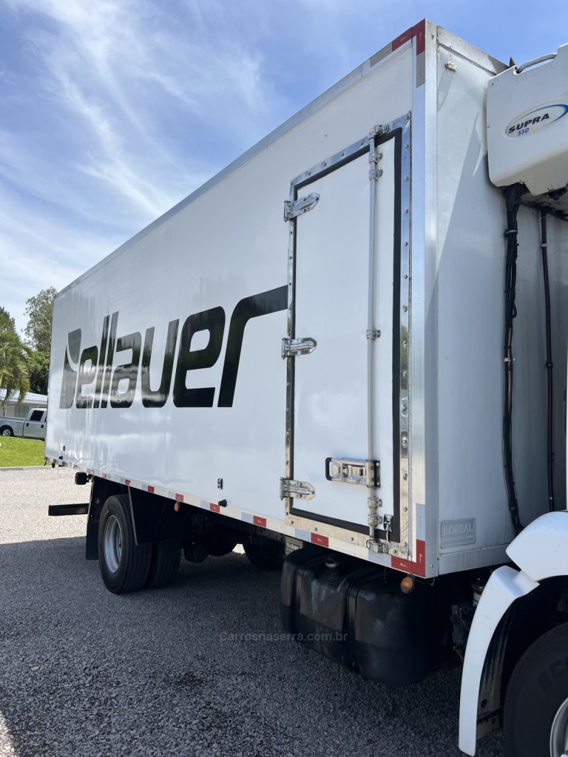 15-180 E CONSTELLATION - 2010 - CAXIAS DO SUL