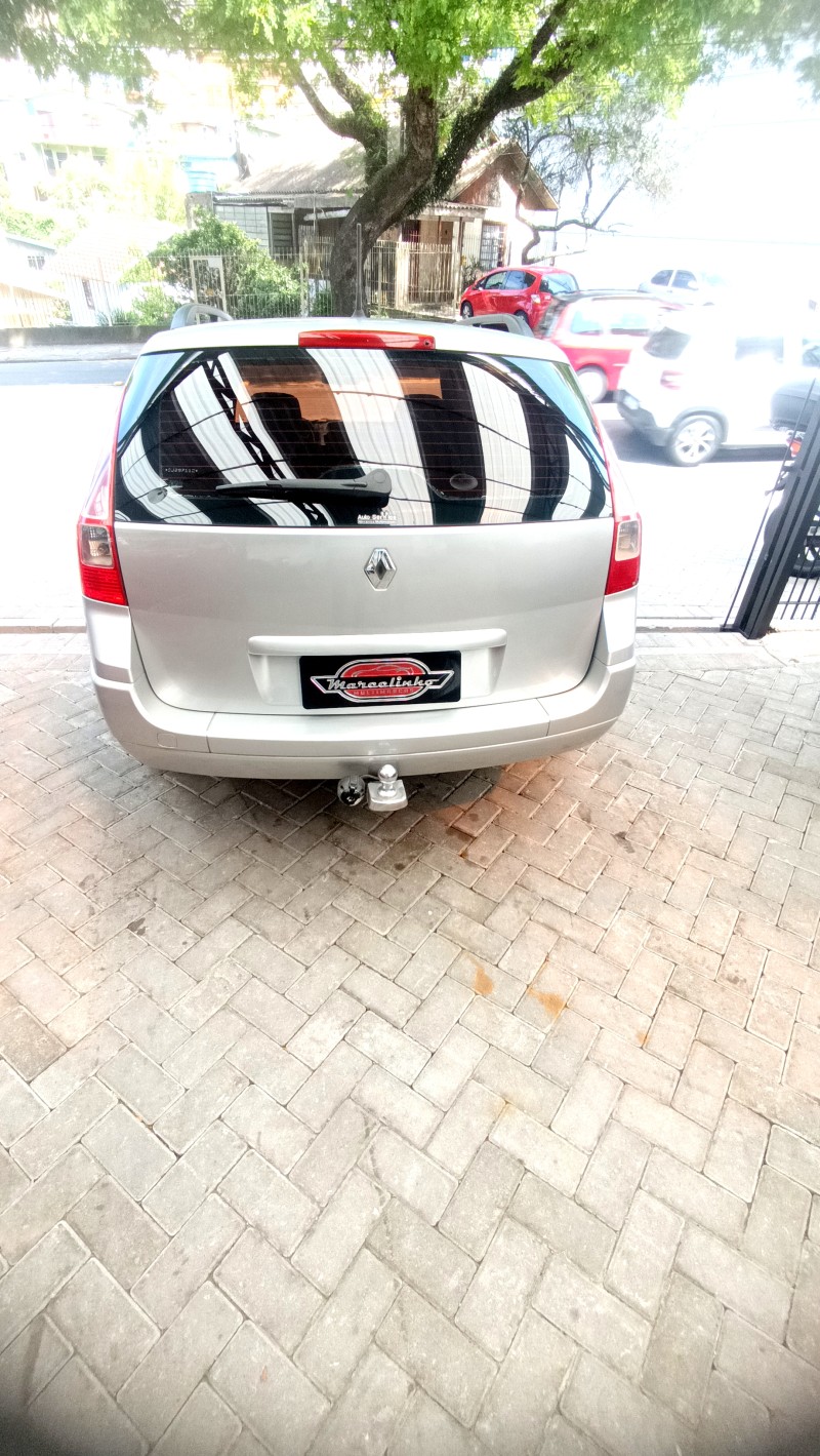 MÉGANE 1.6 DYNAMIQUE GRAND TOUR 16V FLEX 4P MANUAL - 2013 - CAXIAS DO SUL