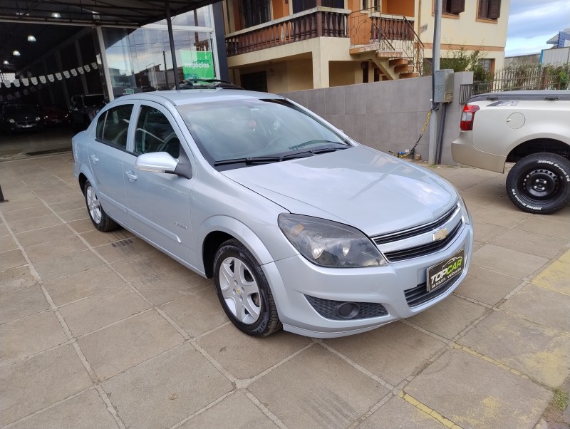 VECTRA 2.0 MPFI EXPRESSION 8V 140CV FLEX 4P MANUAL - 2009 - VACARIA