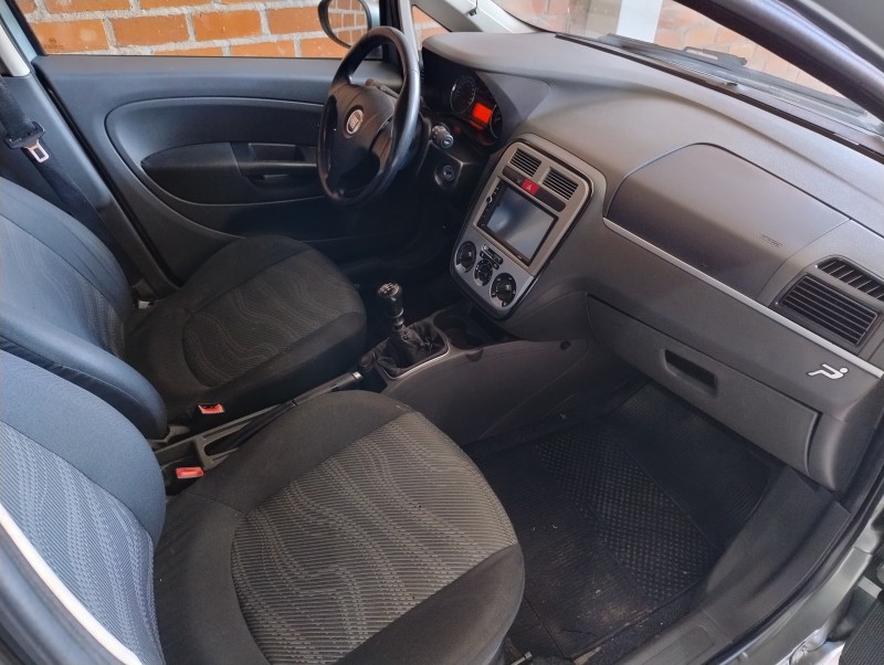 PUNTO 1.4 ELX 8V FLEX 4P MANUAL - 2008 - VACARIA