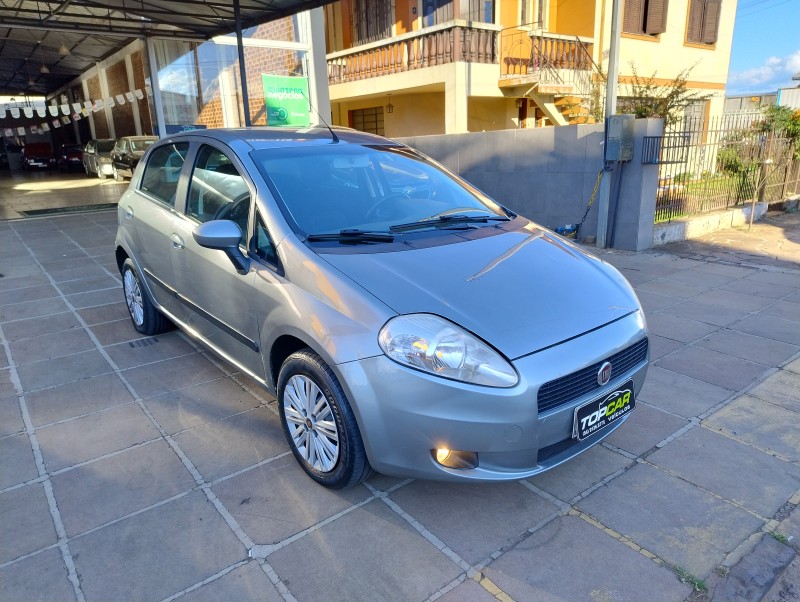 PUNTO 1.4 ELX 8V FLEX 4P MANUAL - 2008 - VACARIA
