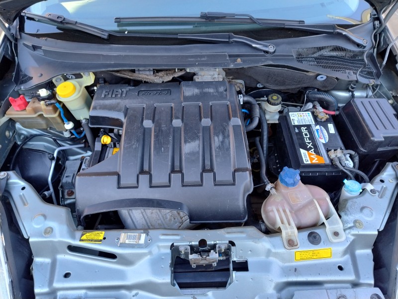 PUNTO 1.4 ELX 8V FLEX 4P MANUAL - 2008 - VACARIA