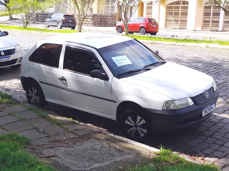 GOL 1.0 MI 8V GASOLINA 2P MANUAL G.III - 2005 - FARROUPILHA