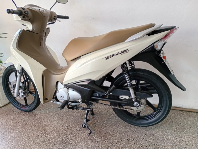 BIZ 125 EX - 2018 - CAMPO BOM