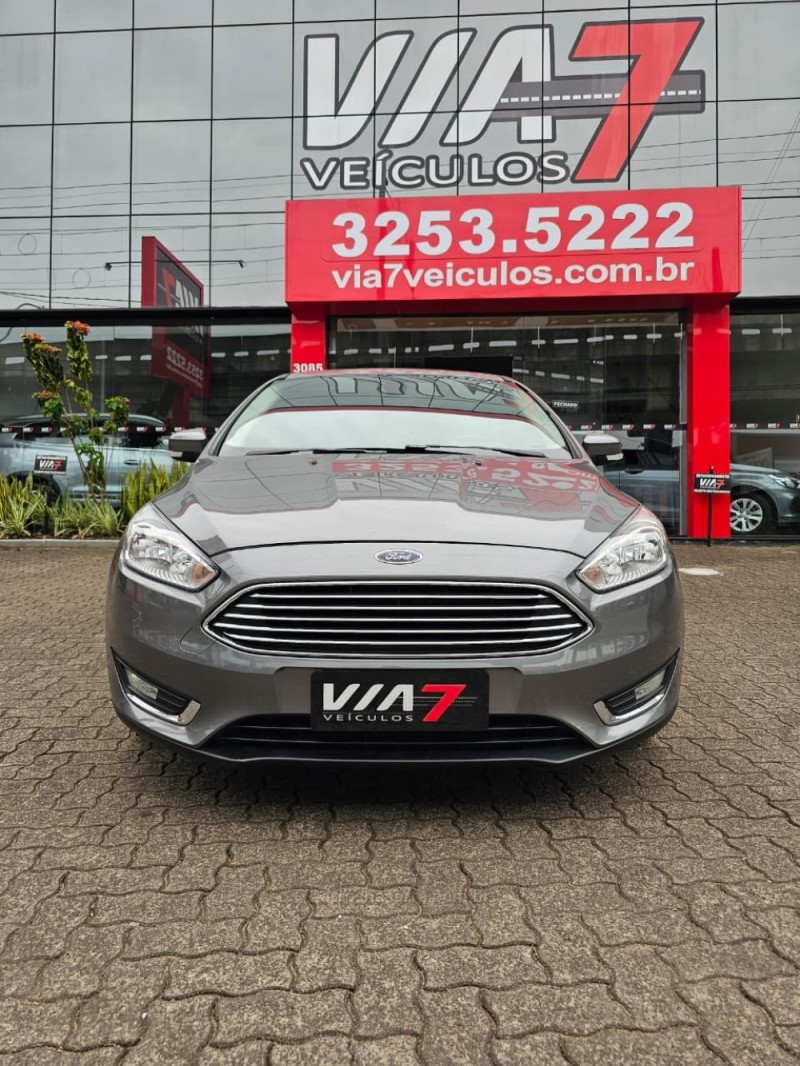 FOCUS 2.0 TITANIUM 16V FLEX 4P AUTOMÁTICO - 2016 - NOVO HAMBURGO