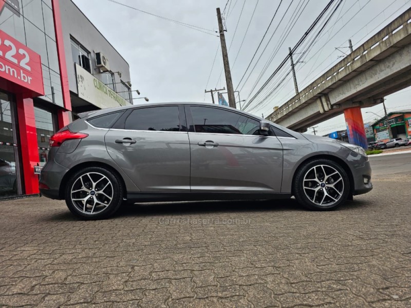 FOCUS 2.0 TITANIUM 16V FLEX 4P AUTOMÁTICO - 2016 - NOVO HAMBURGO
