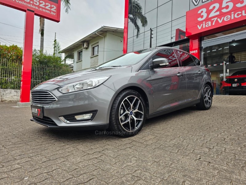 FOCUS 2.0 TITANIUM 16V FLEX 4P AUTOMÁTICO - 2016 - NOVO HAMBURGO